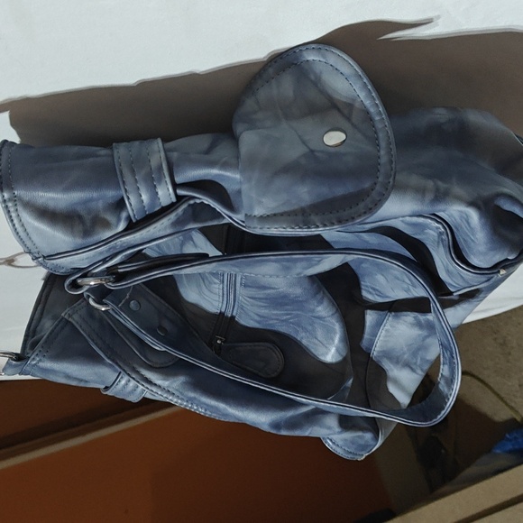 Purse - Picture 4 of 5